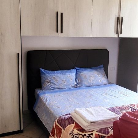 Casa Manzoni Apartment Novara Ngoại thất bức ảnh