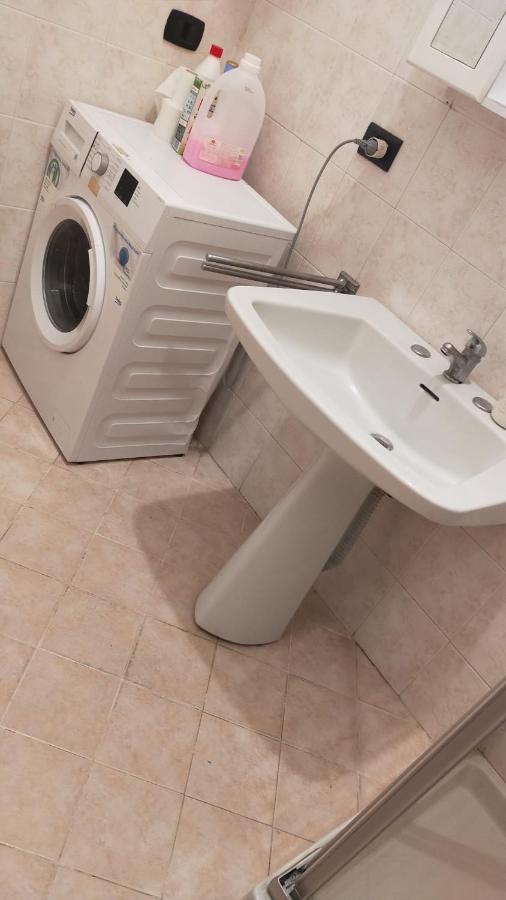 Casa Manzoni Apartment Novara Ngoại thất bức ảnh